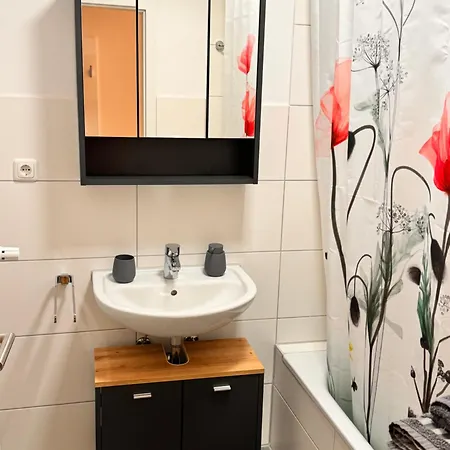 Gemuetliches 1 Zimmer Apartment Augsburg Buitenkant foto