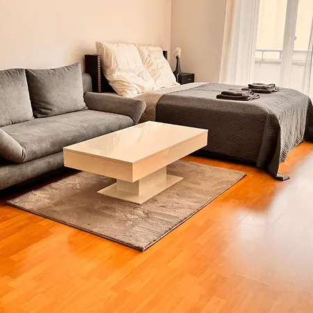 Gemuetliches 1 Zimmer Apartment Augsburg Buitenkant foto